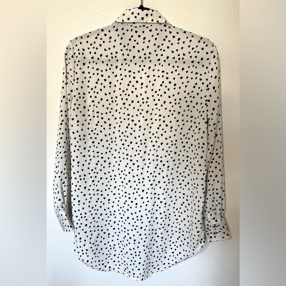 Heart Button Down Blouse - Picture 2 of 2